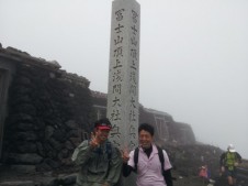 富士山に登りました。